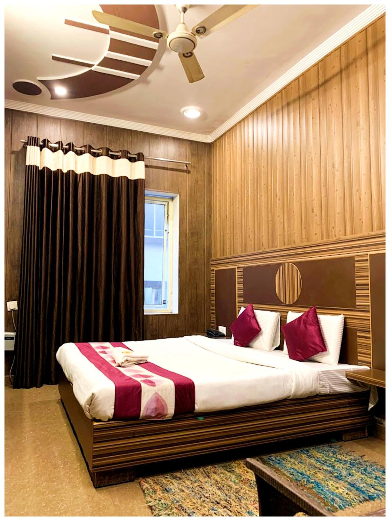 Grg Pardesi Hotel Haridwār Exterior foto