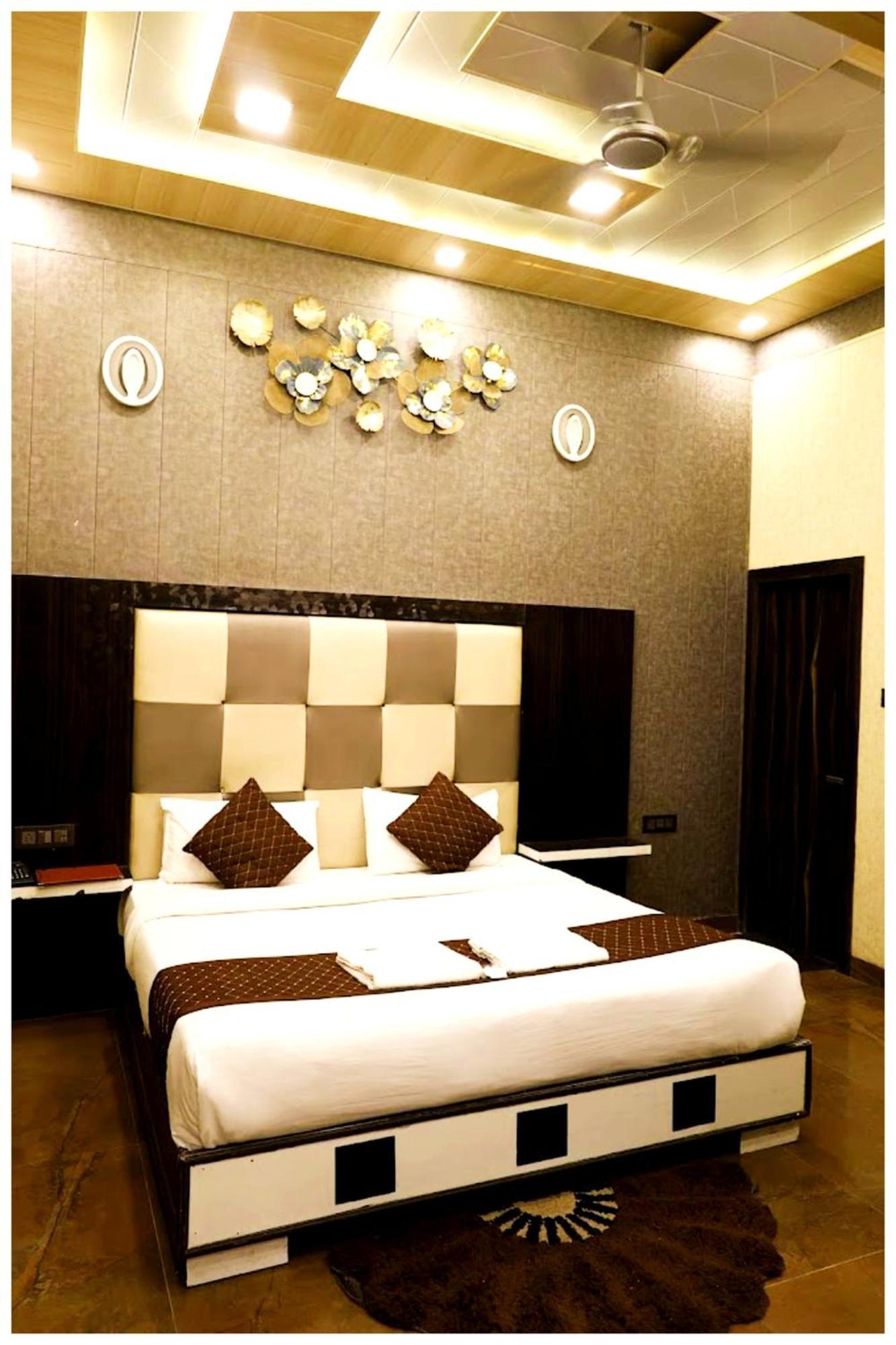 Grg Pardesi Hotel Haridwār Exterior foto