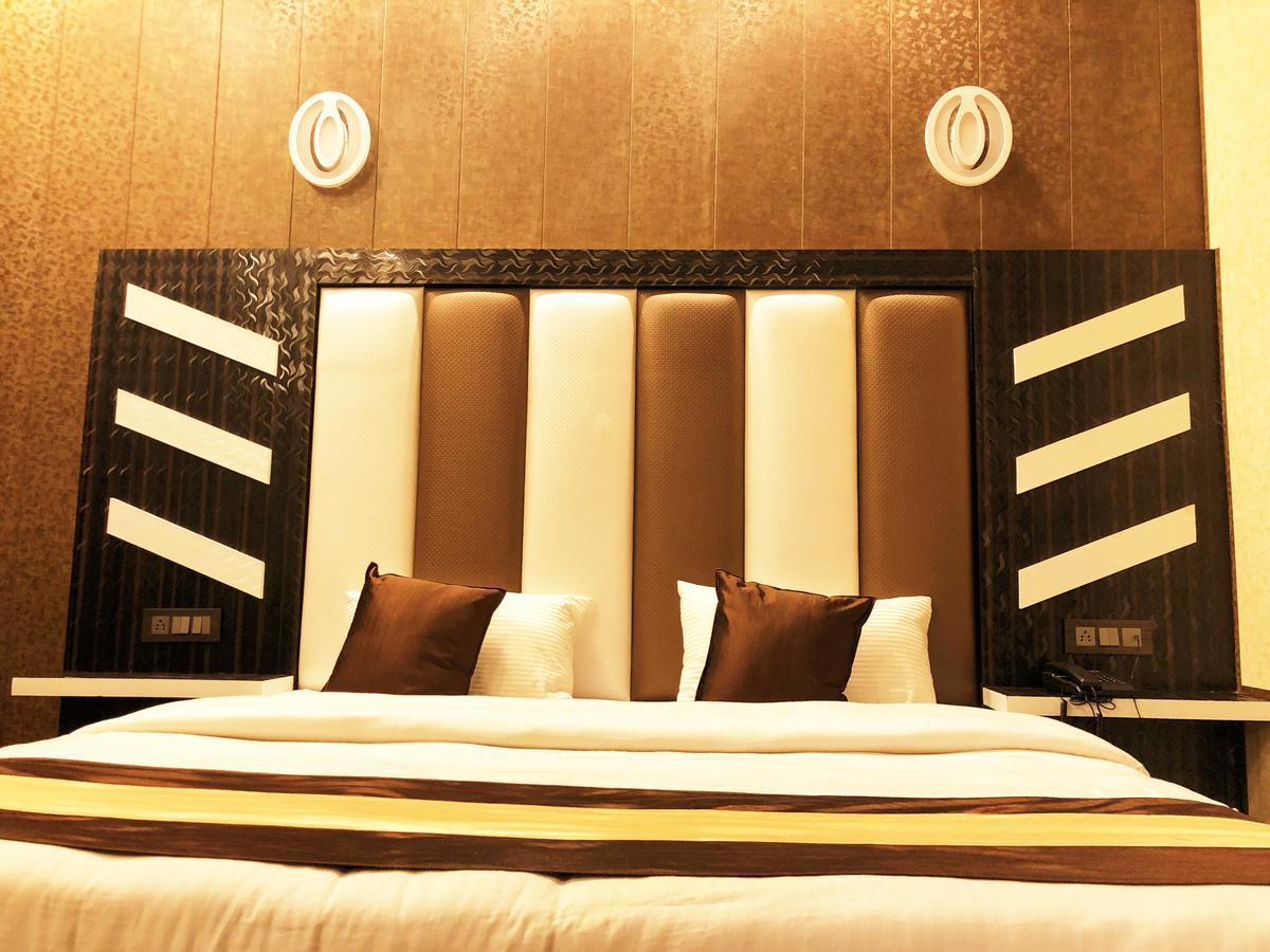 Grg Pardesi Hotel Haridwār Exterior foto
